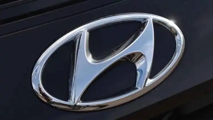The Hyundai Logo’s Secret: More Than Just an “H” — The Story of a Handshake, Trust, and Modern Progress